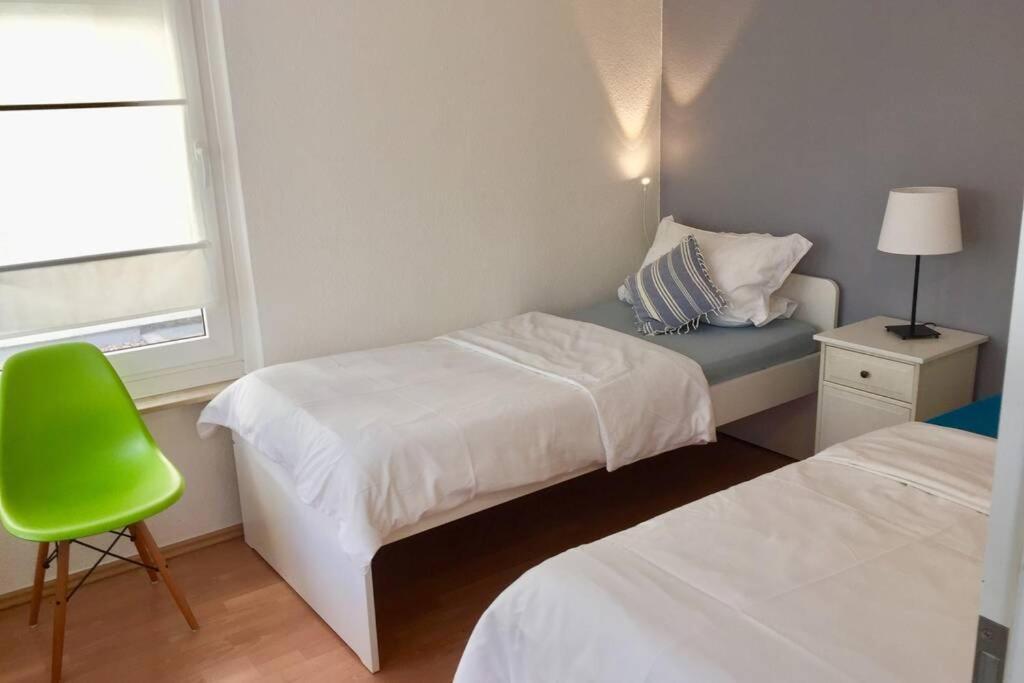 Apartment 120 Qm -3 Schlafzimmer-2 Baeder- Fuer 7 Gaeste 뒤셀도르프 외부 사진